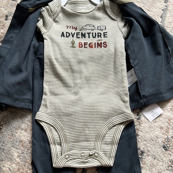 SOLD 6M Carter's 3 Piece Set - Picture 2 of 5